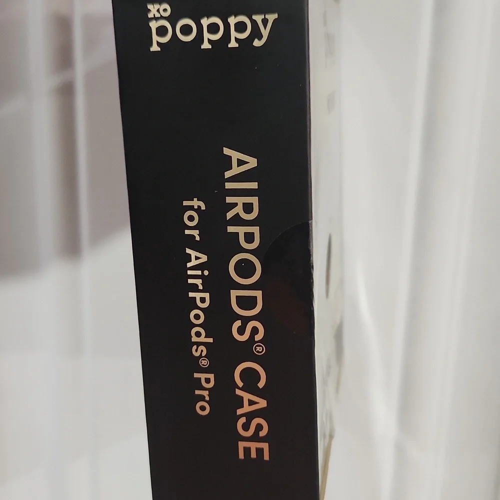 🖤▪️XO poppy ▪️Midnight Smooth  AirPods Pro Case